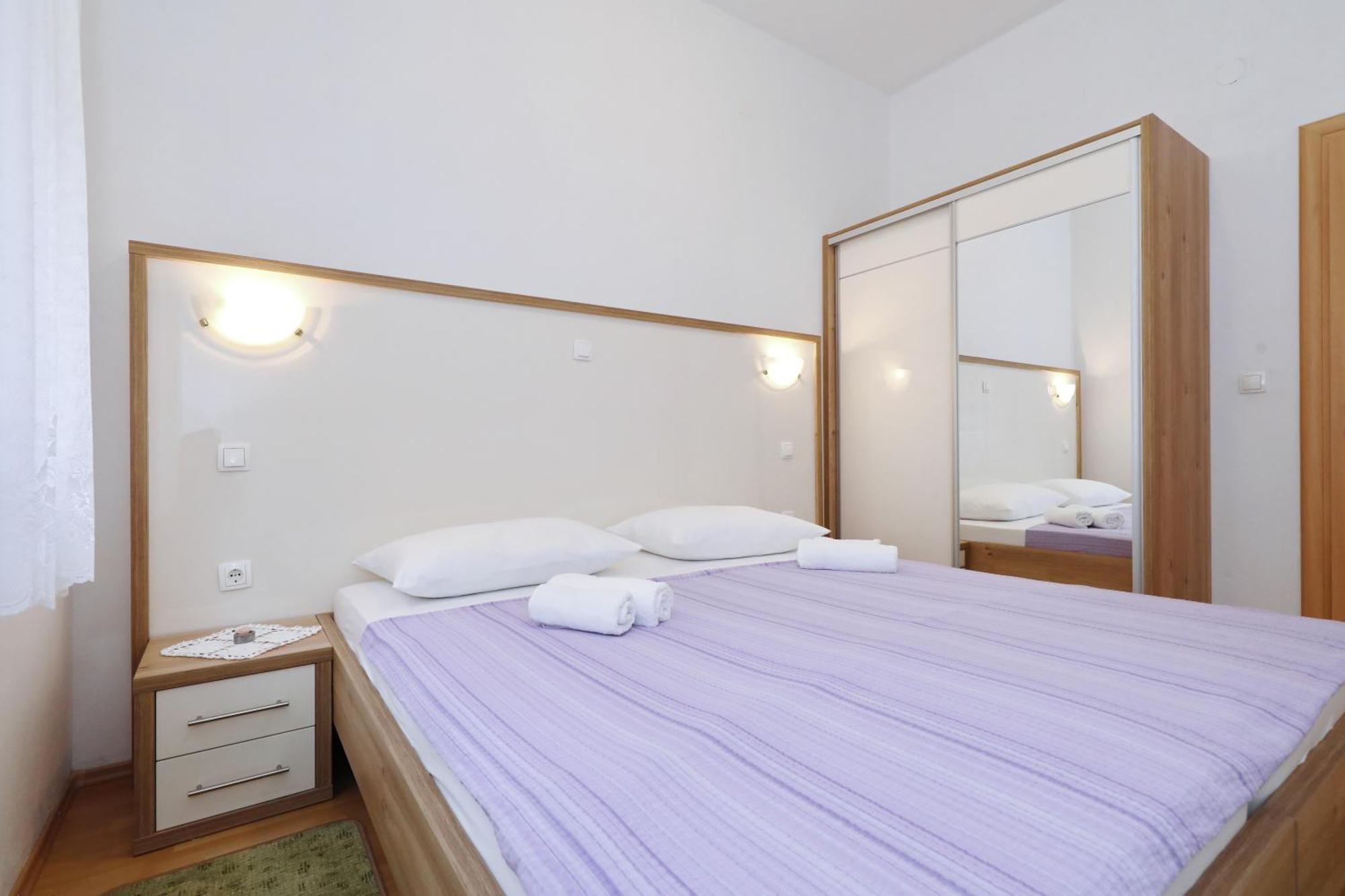 Villa Rajna Starigrad Paklenica Værelse billede