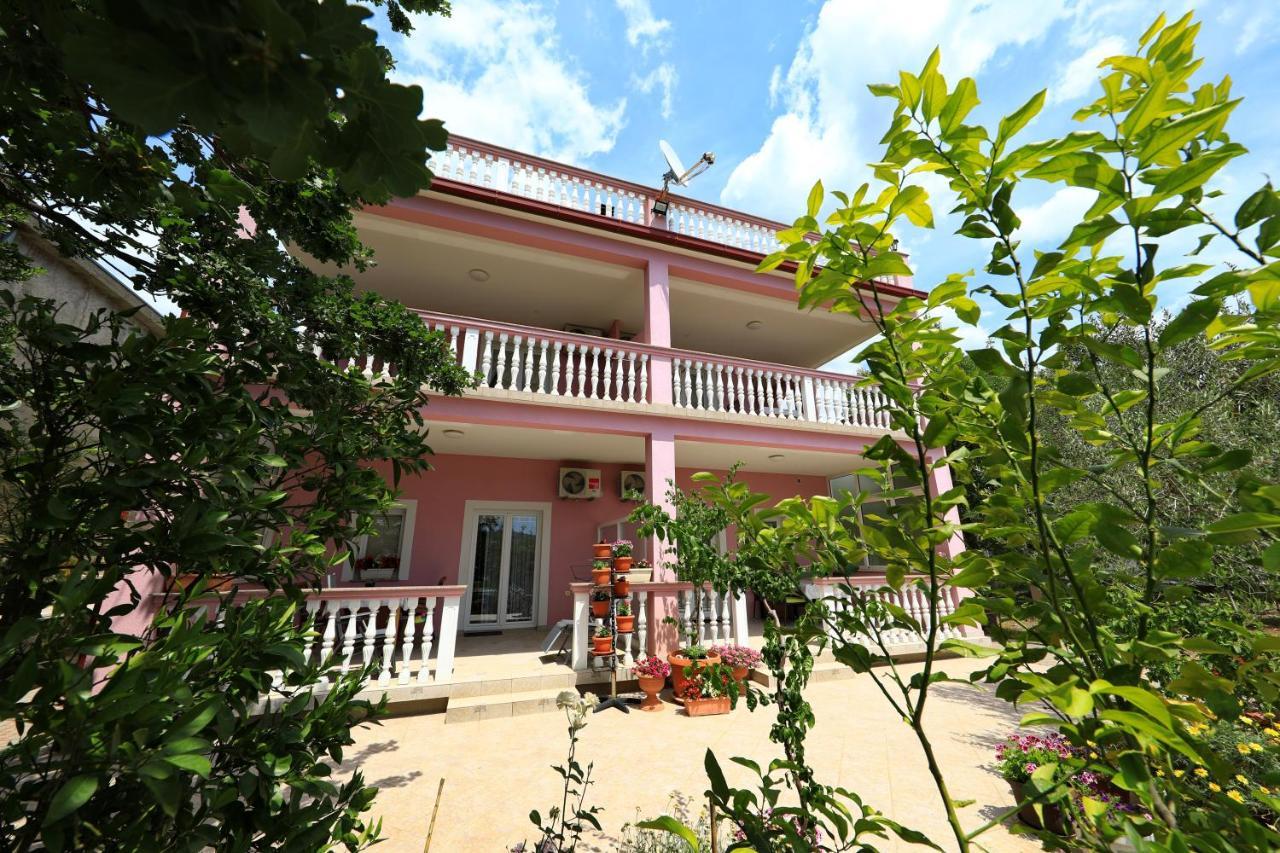 Villa Rajna Starigrad Paklenica Eksteriør billede