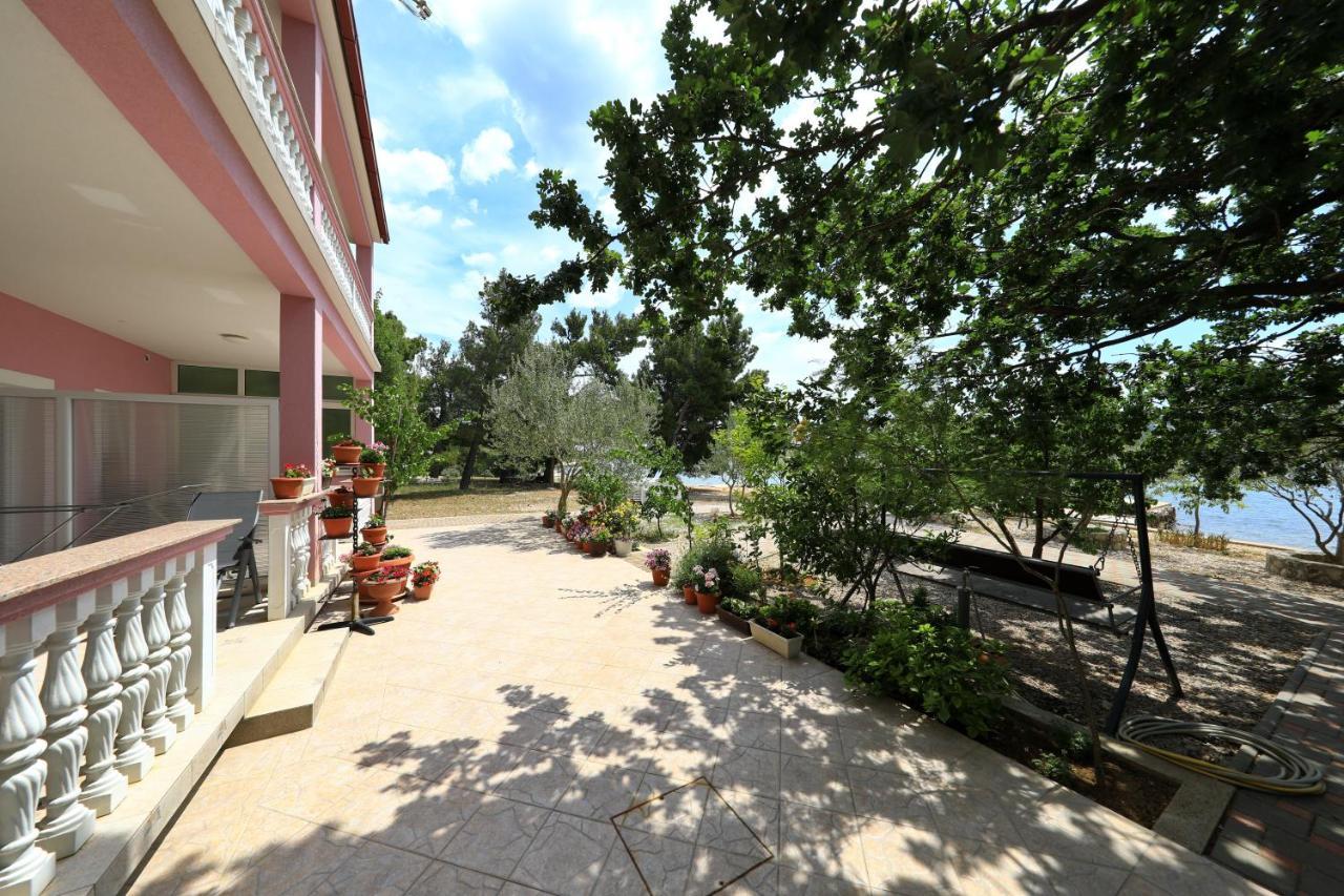 Villa Rajna Starigrad Paklenica Eksteriør billede